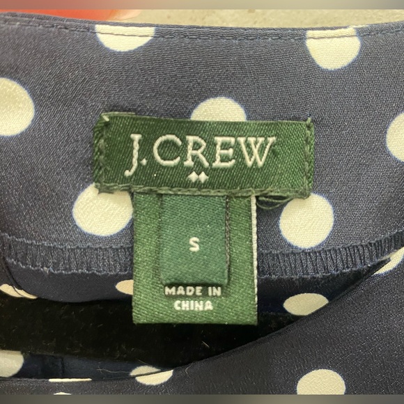 Adorable Satin J.Crew Short Sleeve Blouse Small - Picture 3 of 3